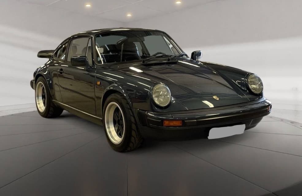 1982 Porsche 911 - 2