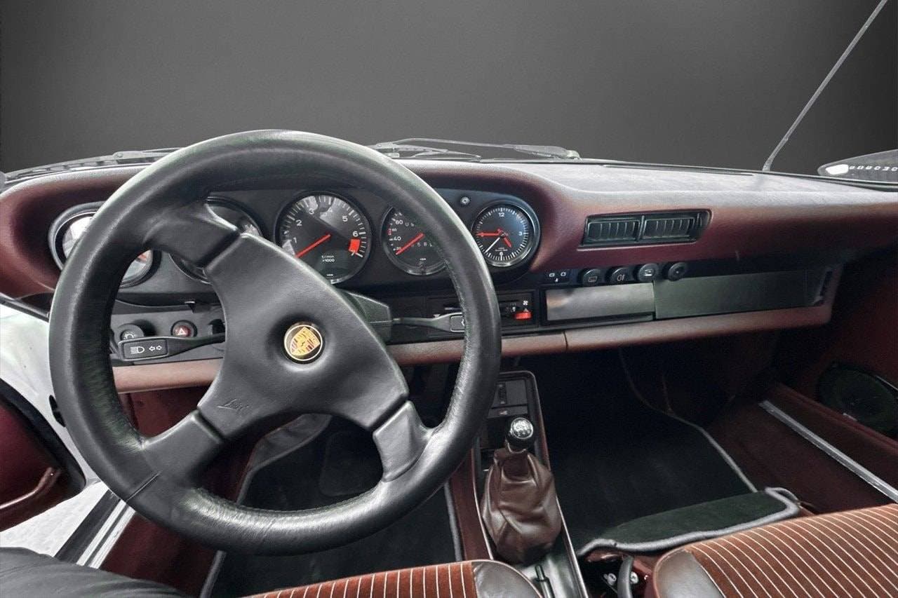 1985 Porsche 911 - 8