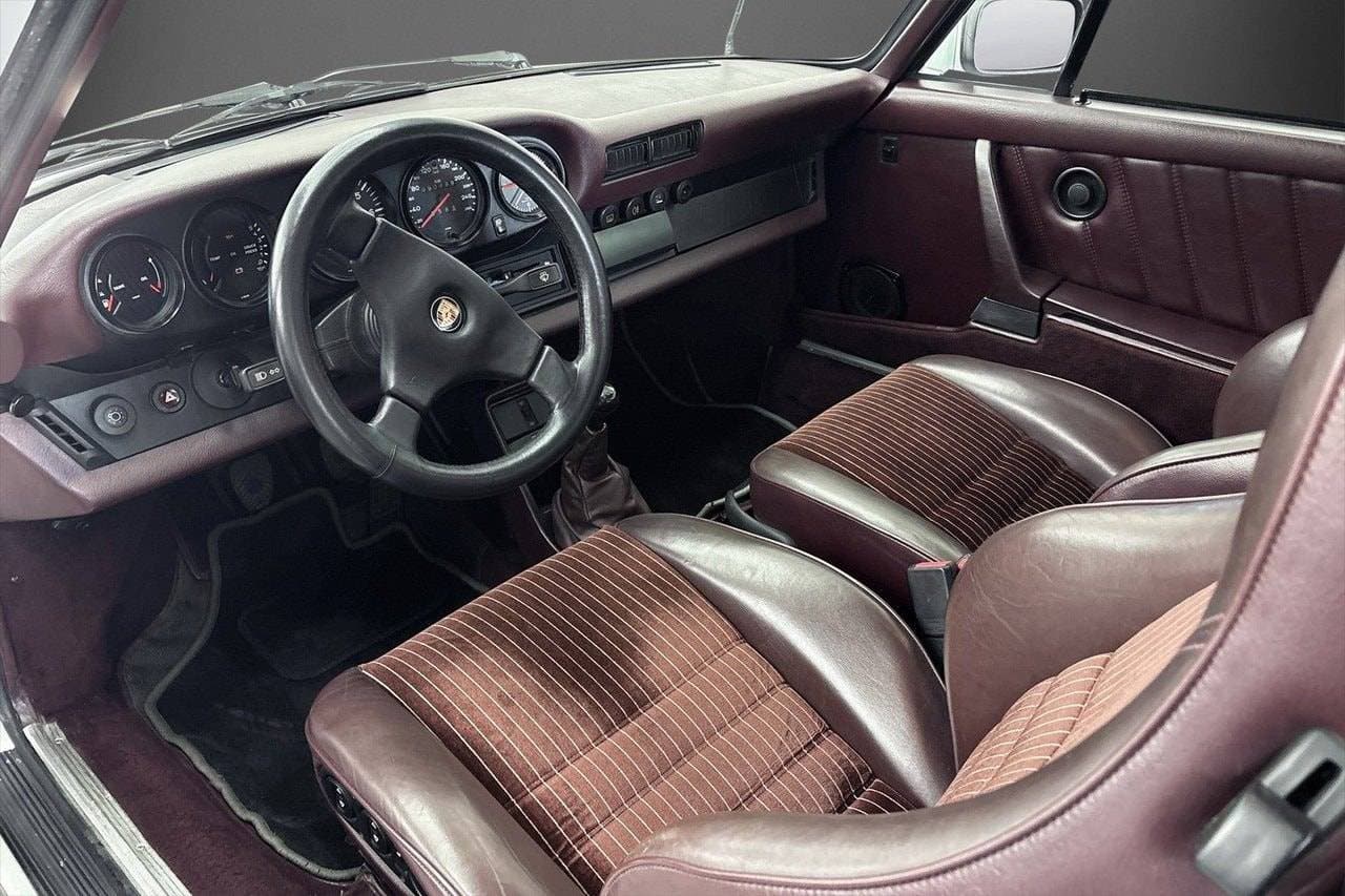 1985 Porsche 911 - 9