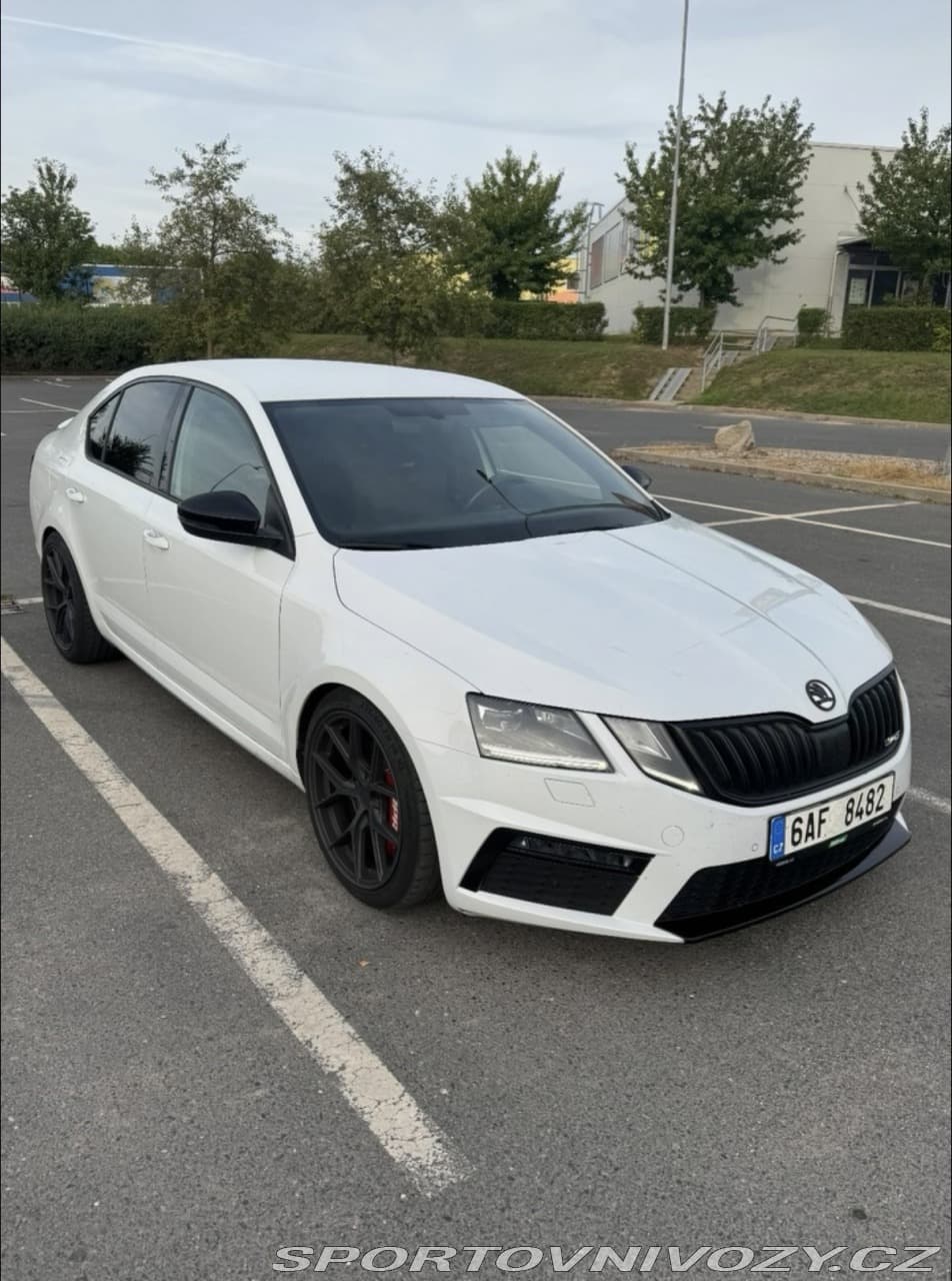 Škoda Octavia RS RS230
