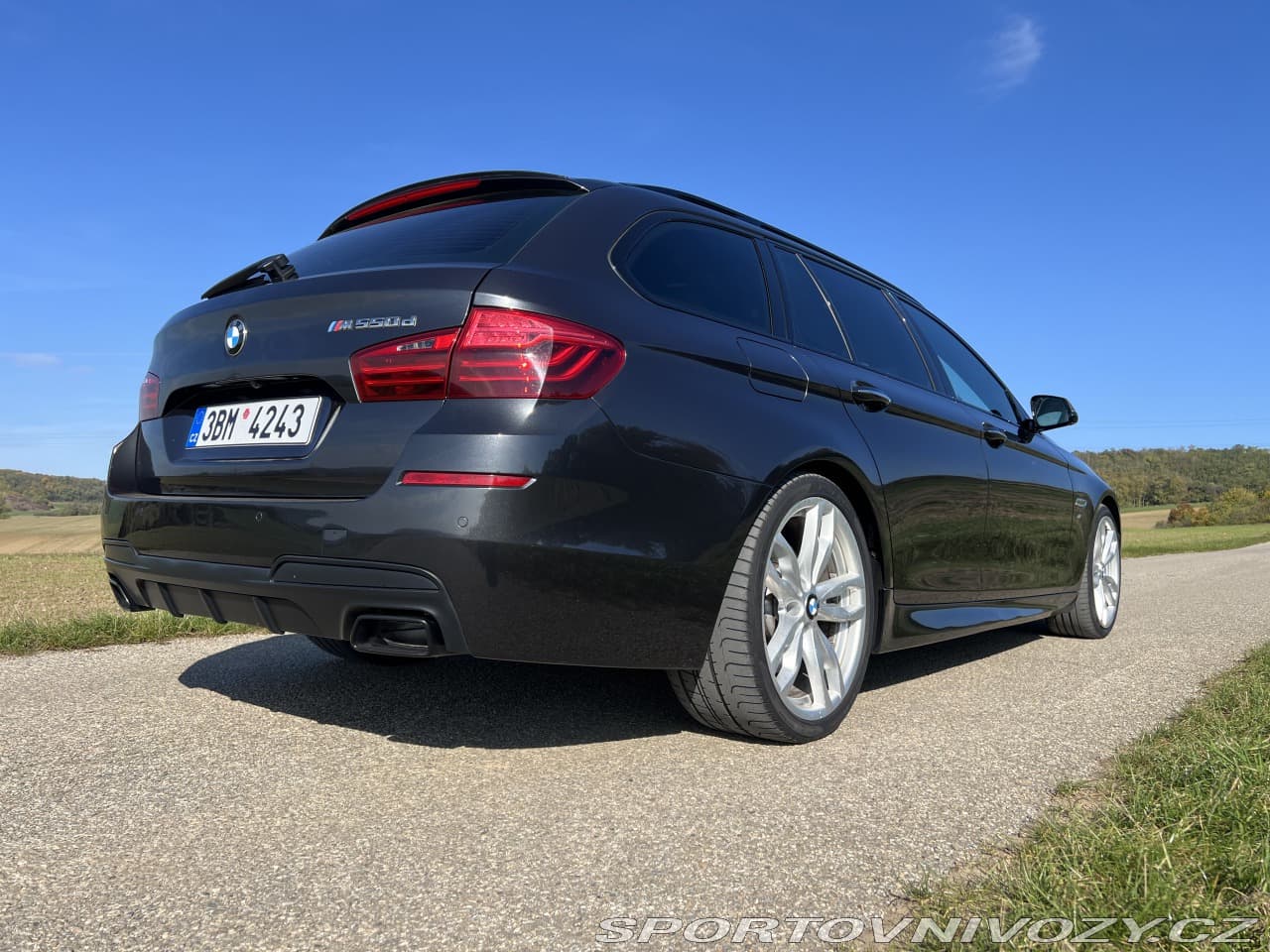 2015 BMW 5-Series - 9