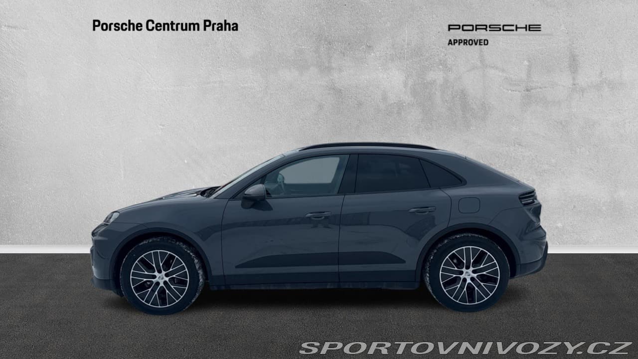 2025 Porsche Macan - 3