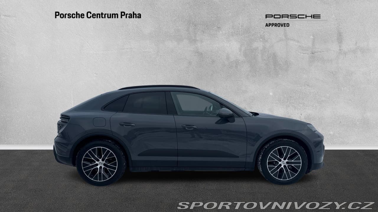 2025 Porsche Macan - 5