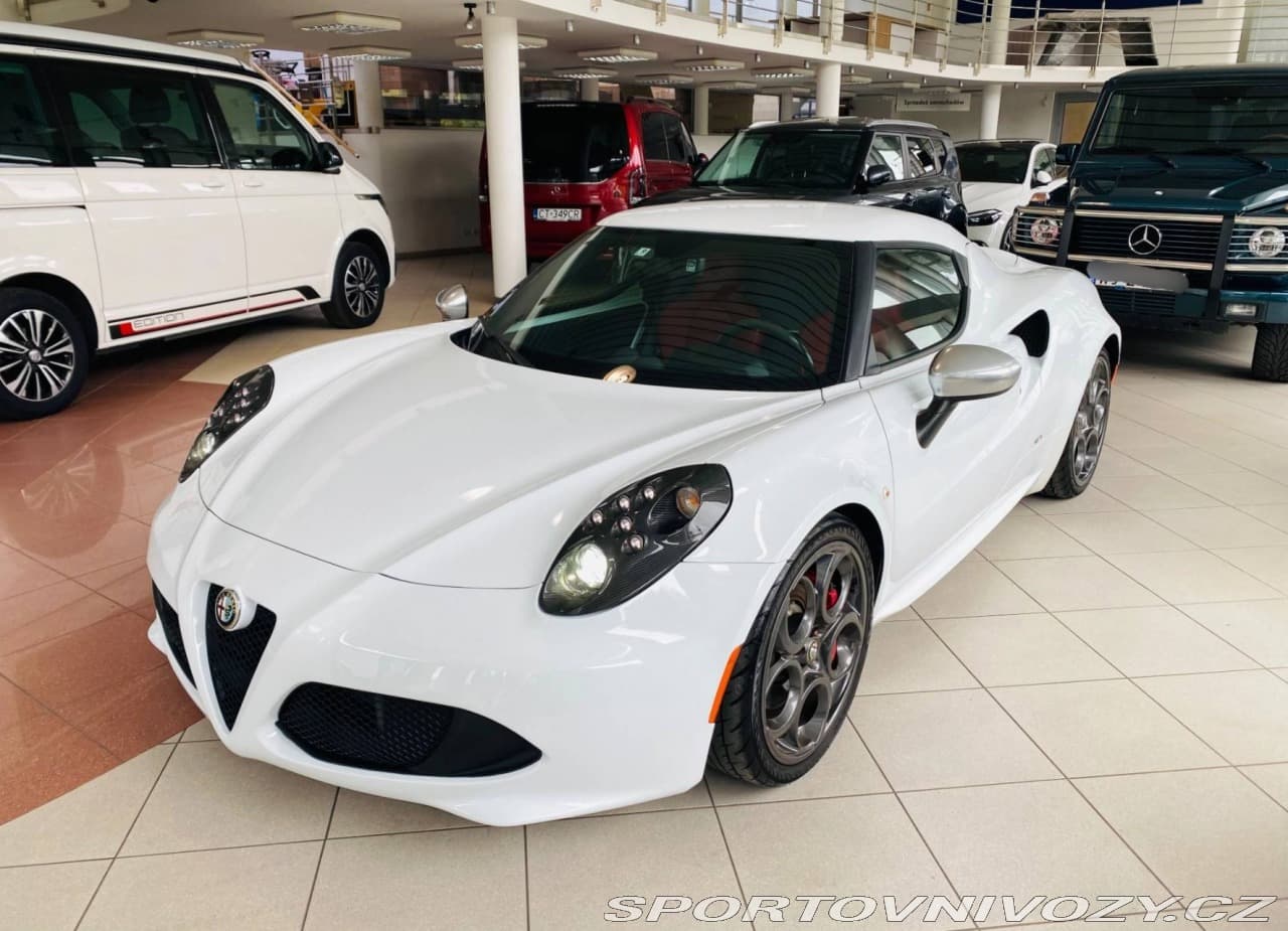 2015 Alfa Romeo 4c - 5