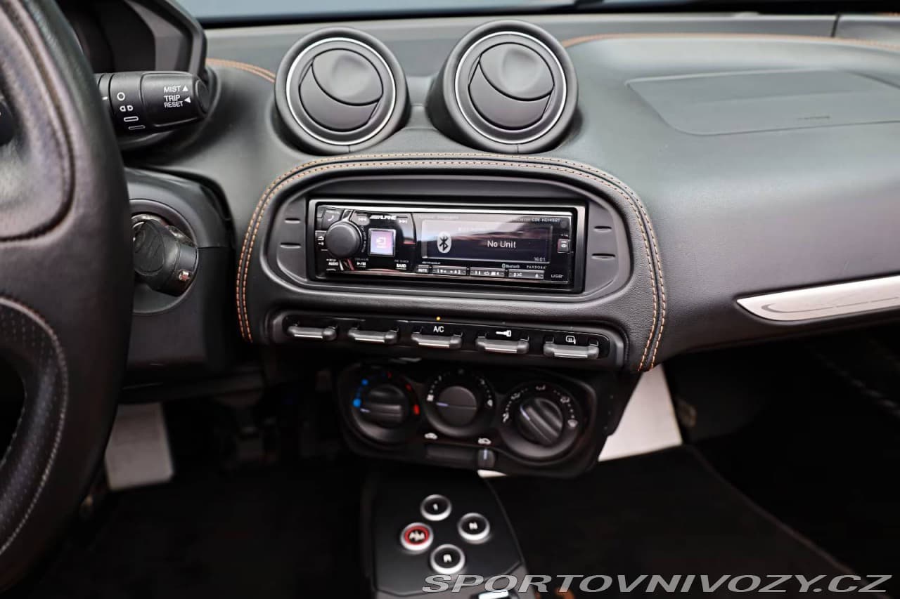 2019 Alfa Romeo 4c - 12