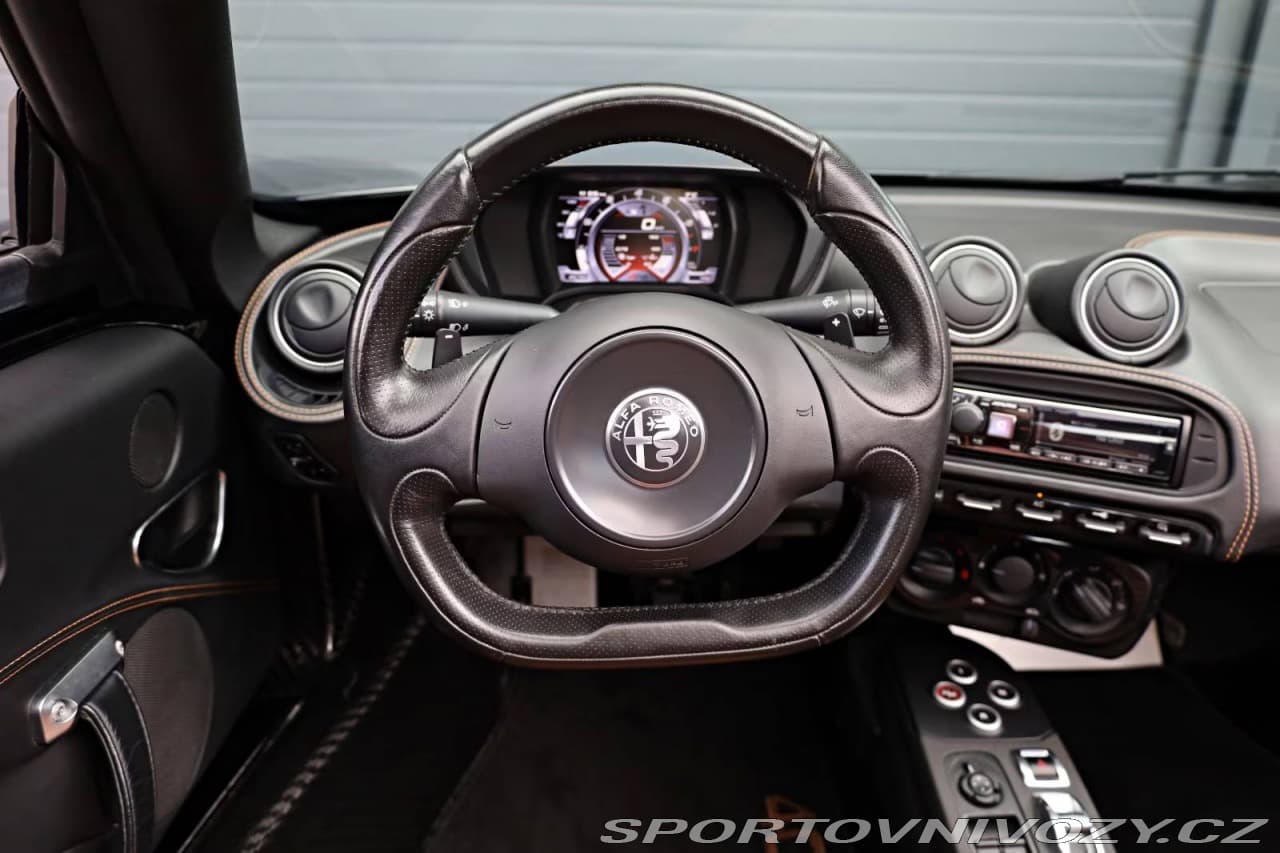 2019 Alfa Romeo 4c - 14