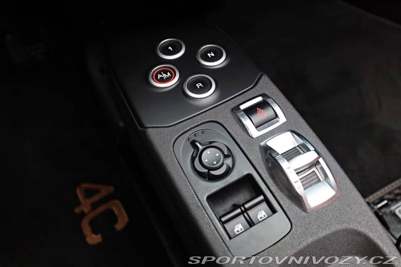 2019 Alfa Romeo 4c - 16