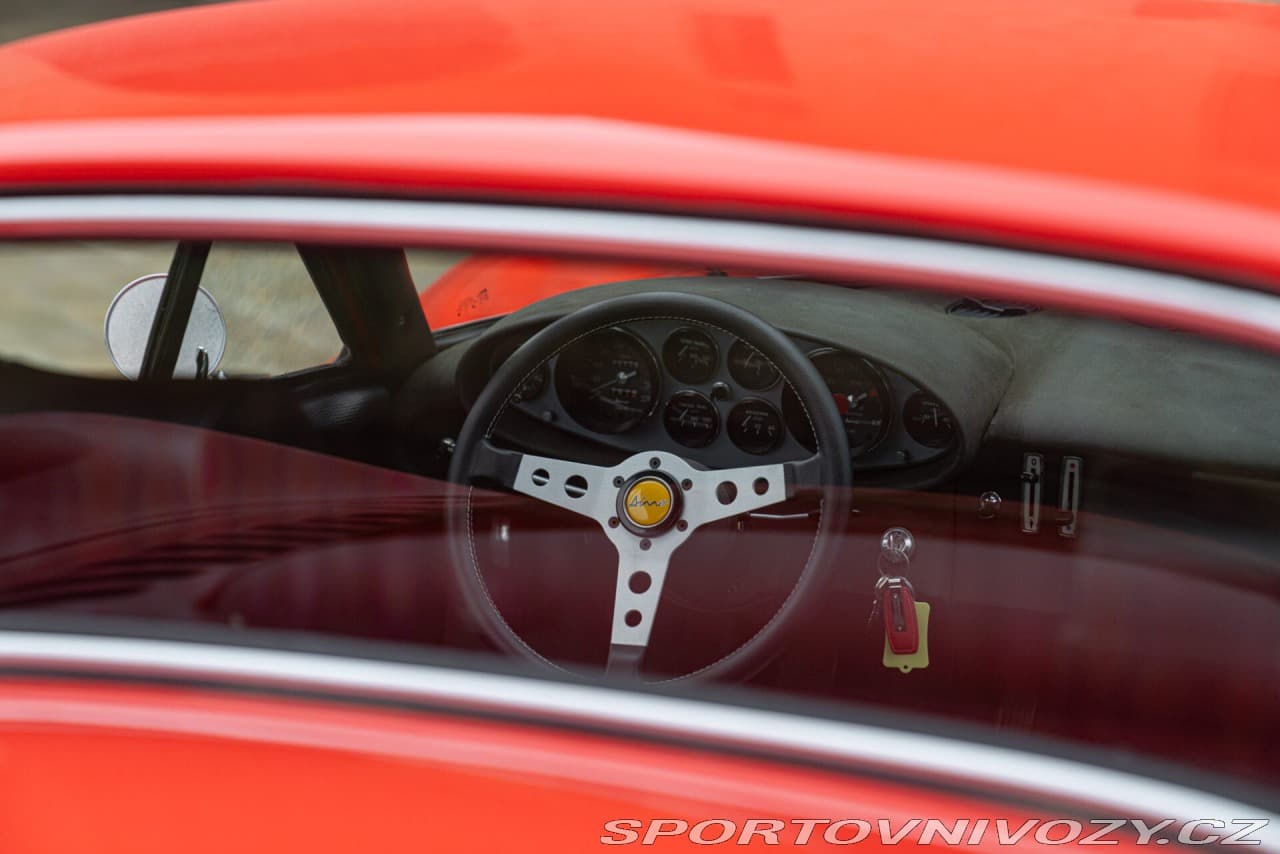1971 Ferrari DINO - 18
