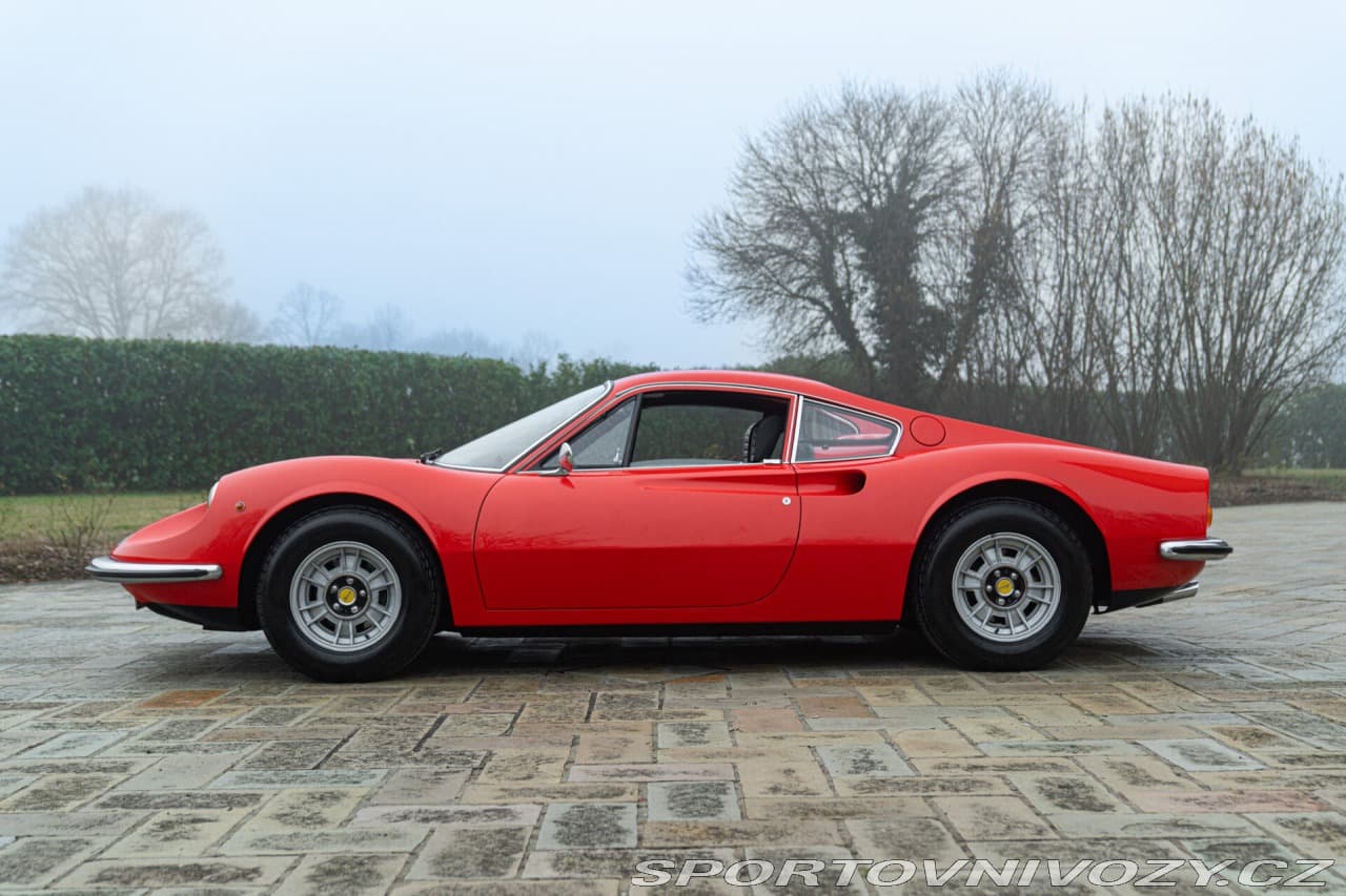1971 Ferrari DINO - 6