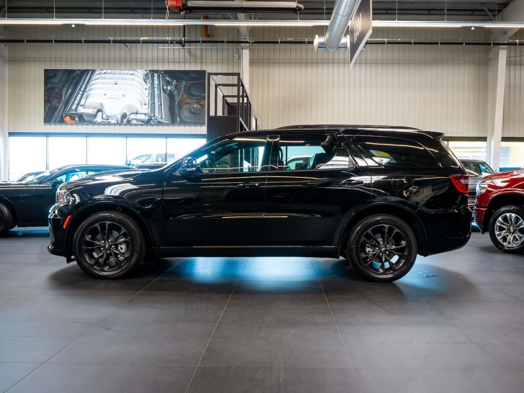 2023 Dodge Durango - 2