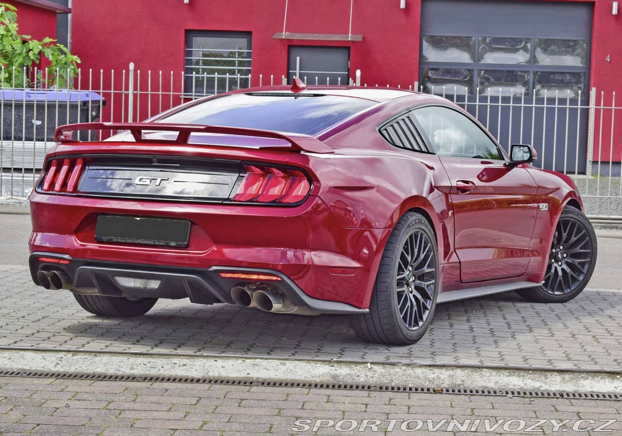 2021 Ford Mustang - 4