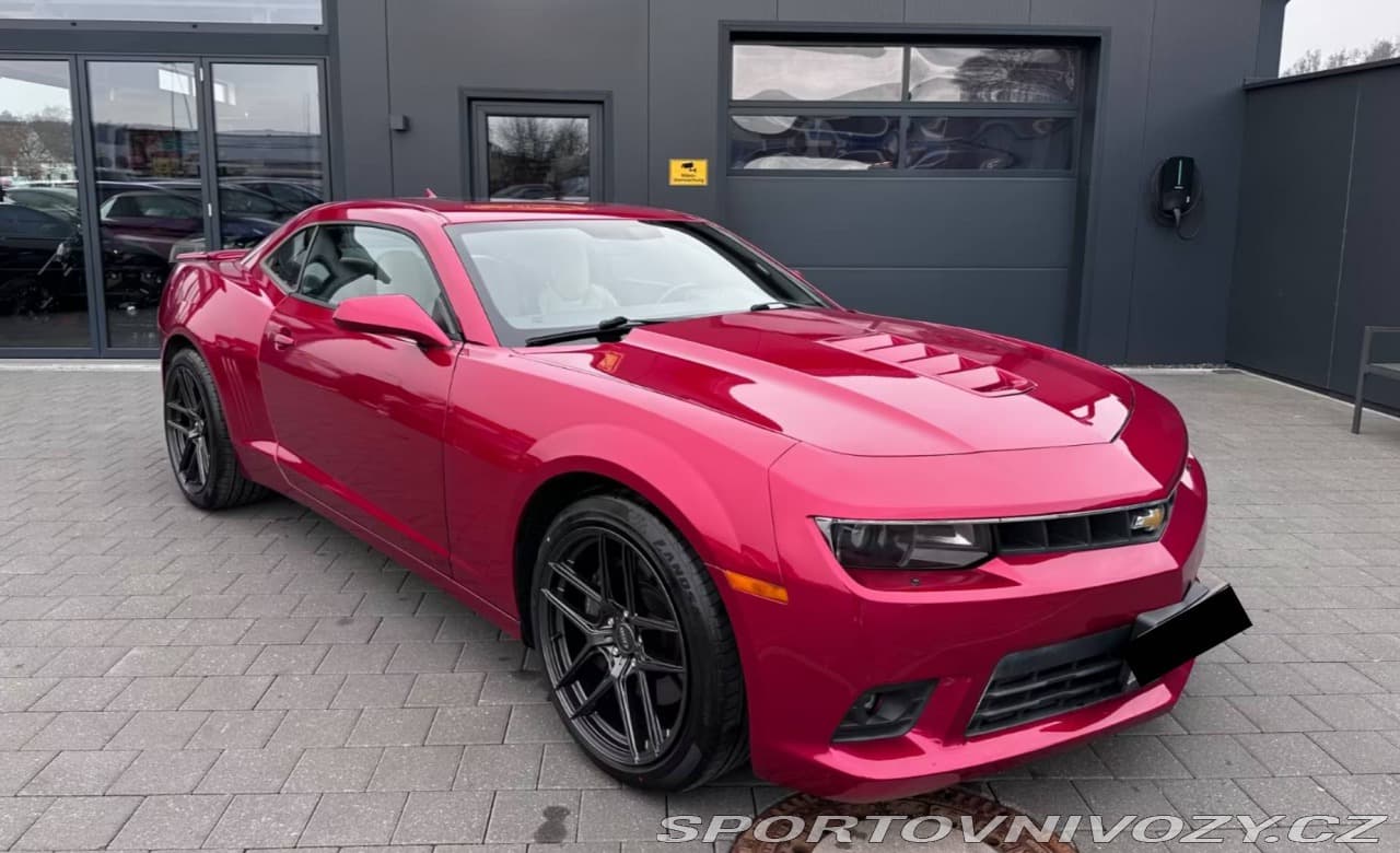 Chevrolet Camaro SS V8