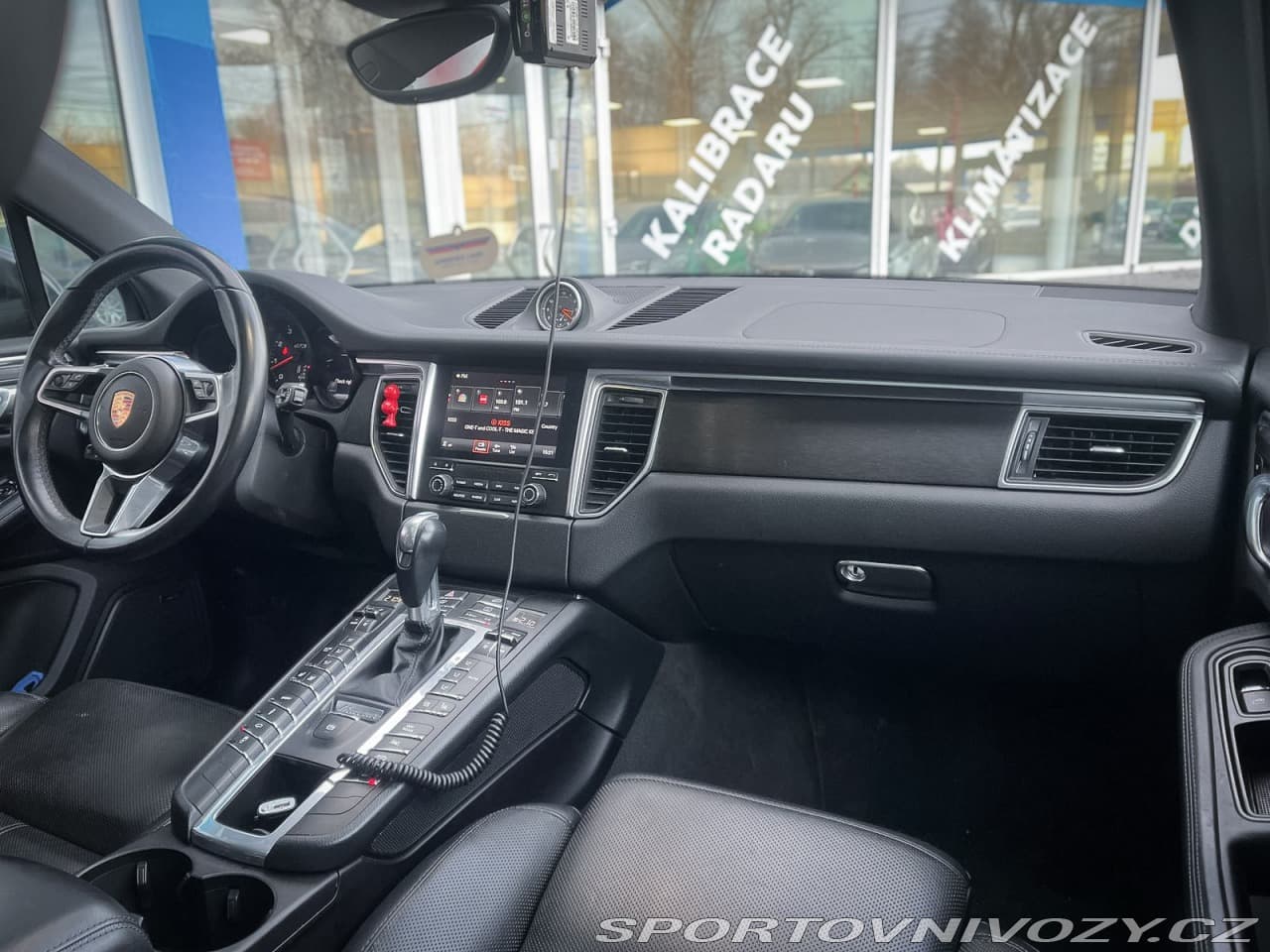 2017 Porsche MACAN - 6