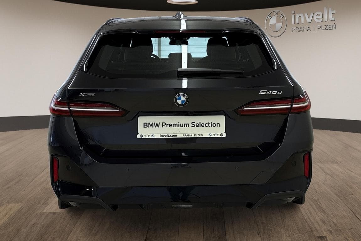 2024 BMW 5-Series - 4