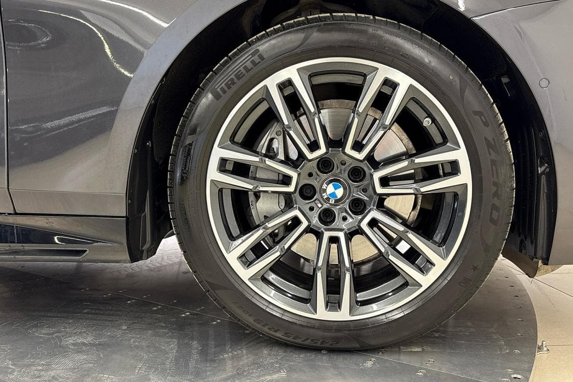 2024 BMW 5-Series - 7