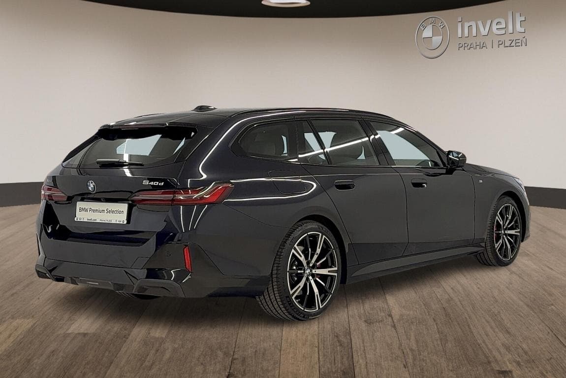 2024 BMW 5-Series - 3