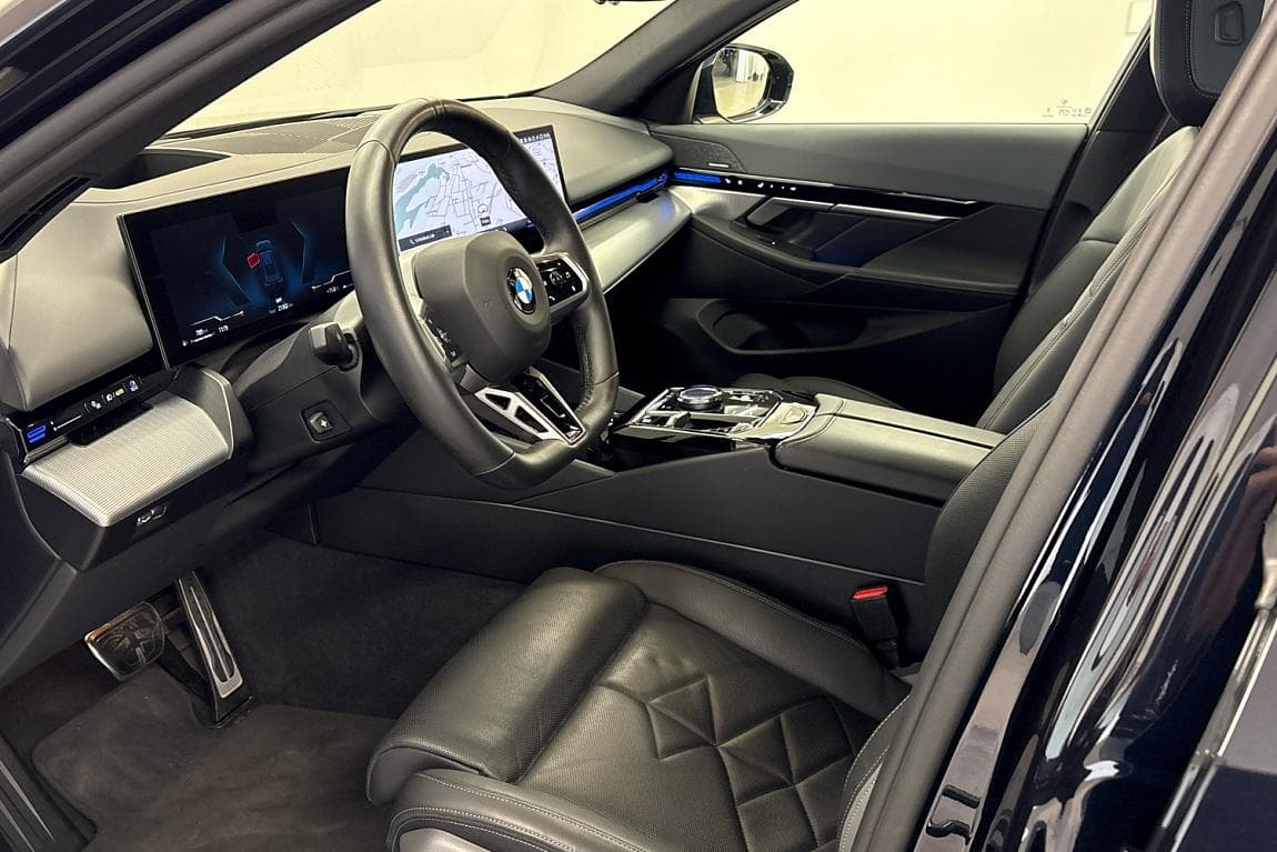 2024 BMW 5-Series - 7