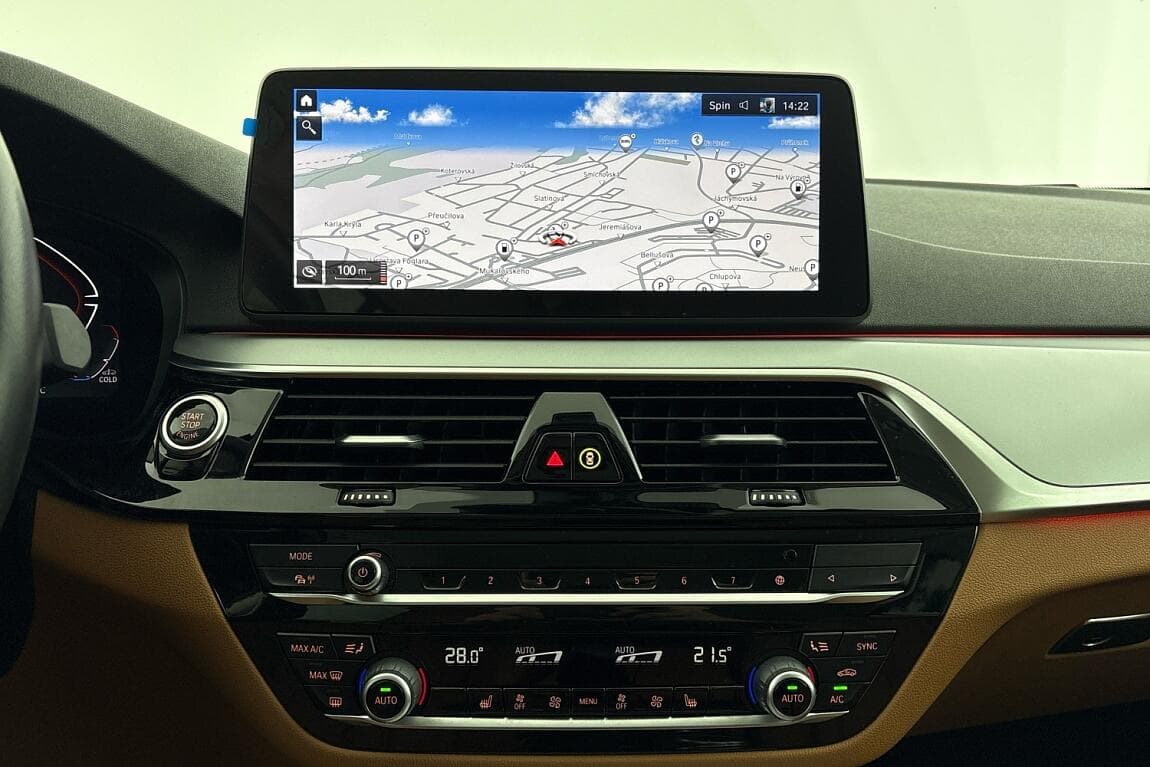 2021 BMW 5-Series - 9