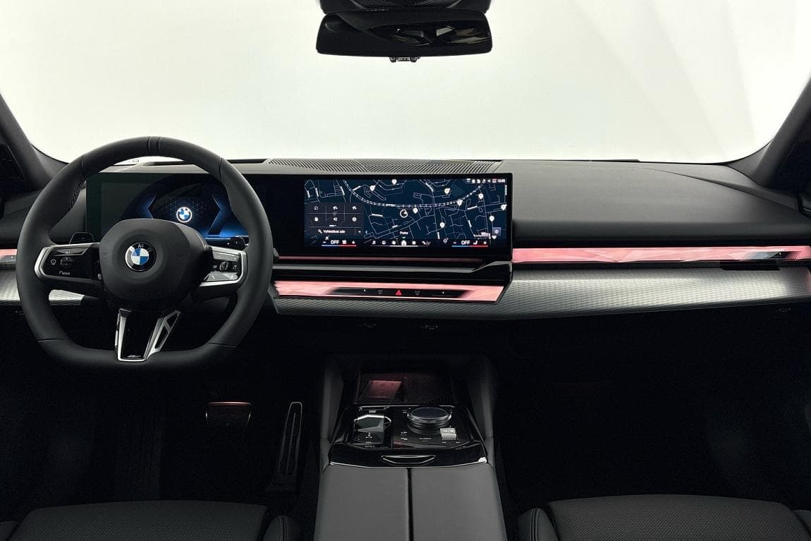 2025 BMW 5-Series - 7