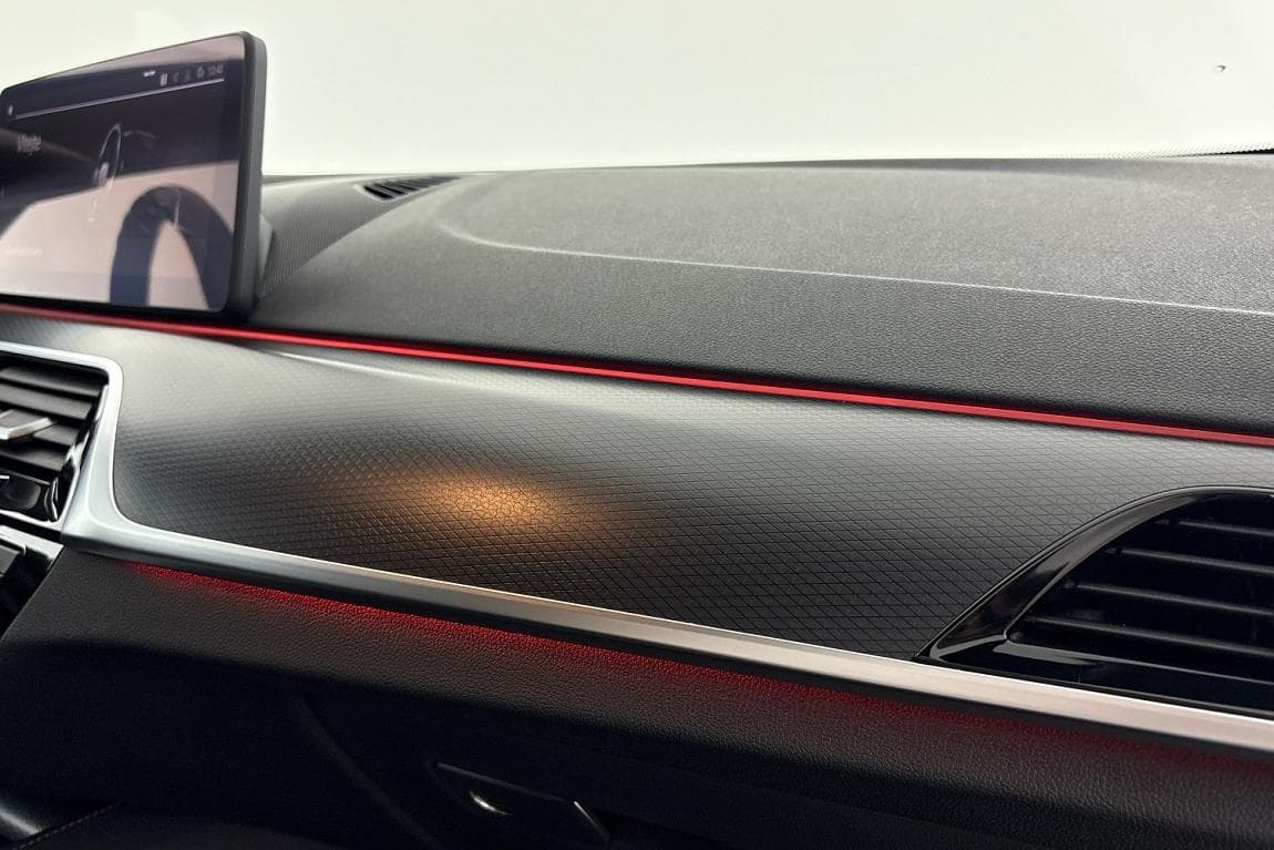 2021 BMW 5-Series - 14