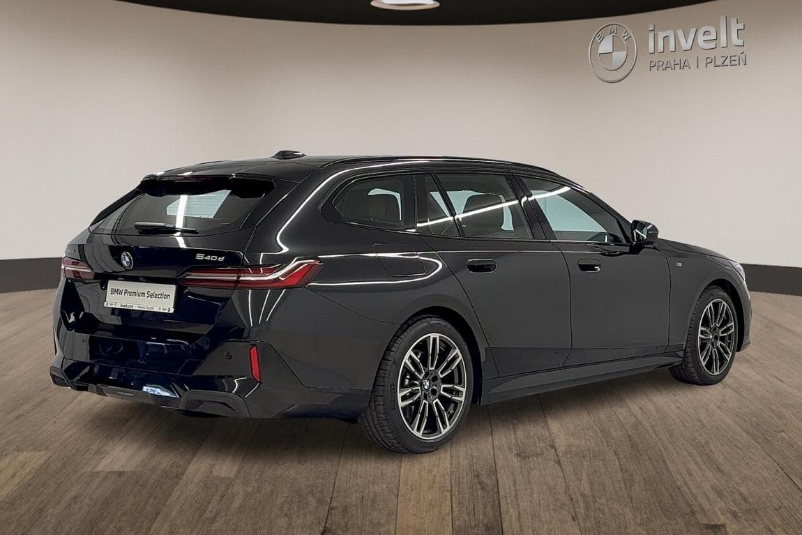 2024 BMW 5-Series - 3