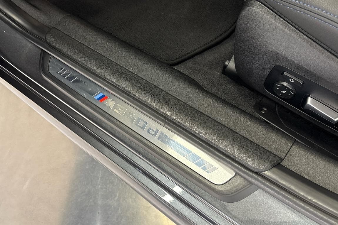 2021 BMW 3-Series - 15