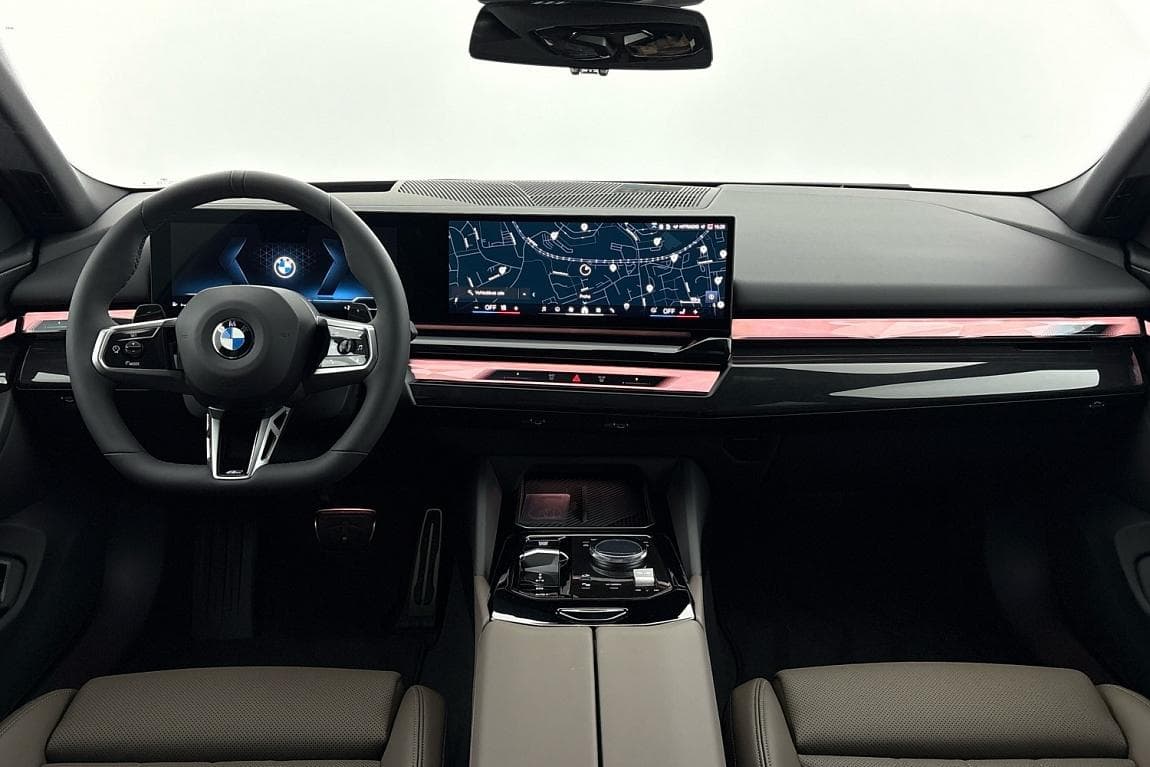 2025 BMW 5-Series - 7