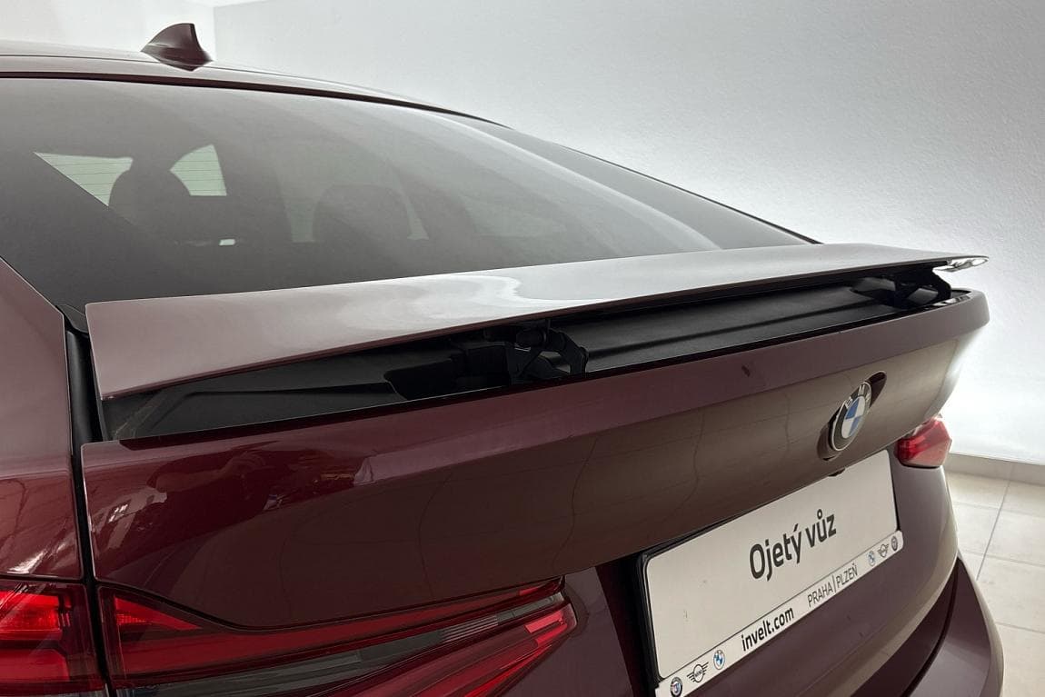 2021 BMW 6-Series - 16