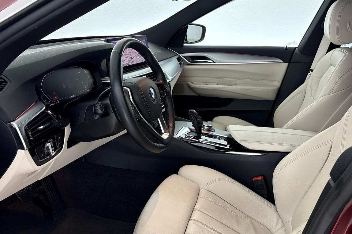 2021 BMW 6-Series - 6