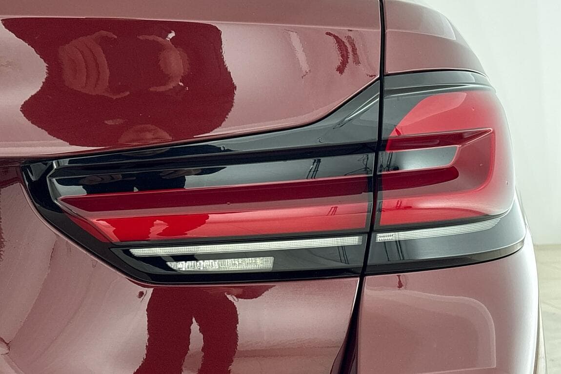 2023 BMW 5-Series - 4