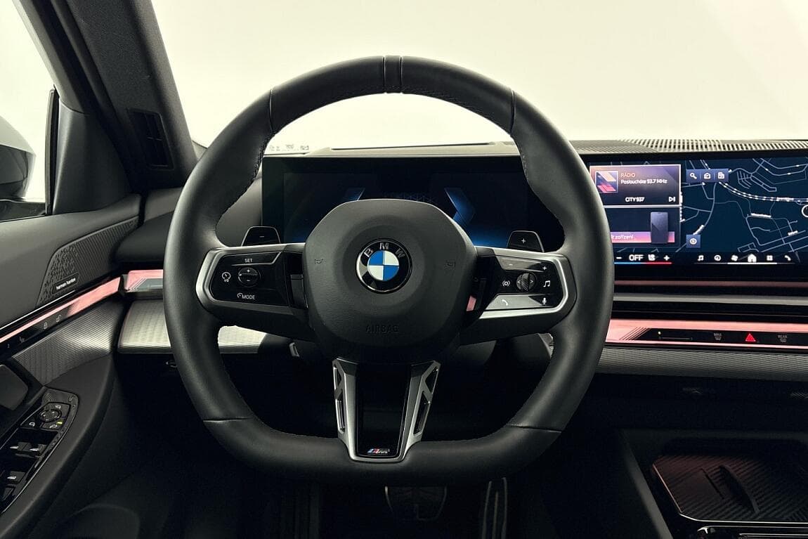 2025 BMW 5-Series - 9