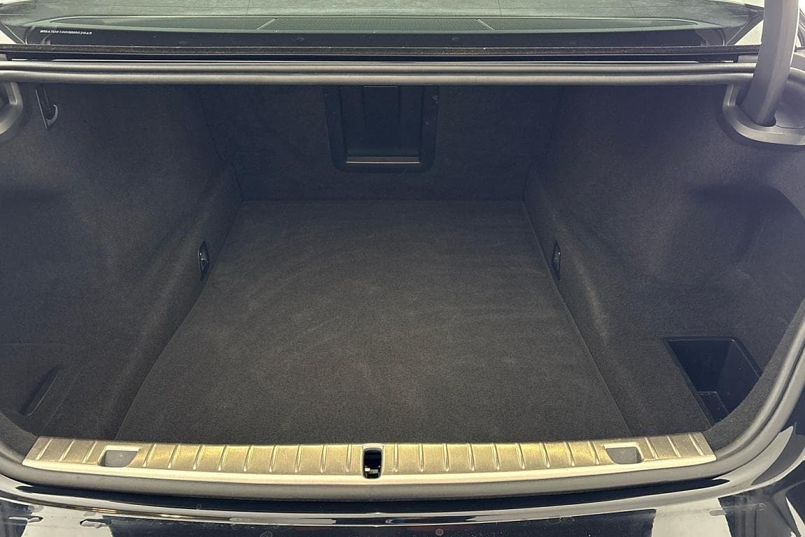 2020 BMW 7-Series - 13