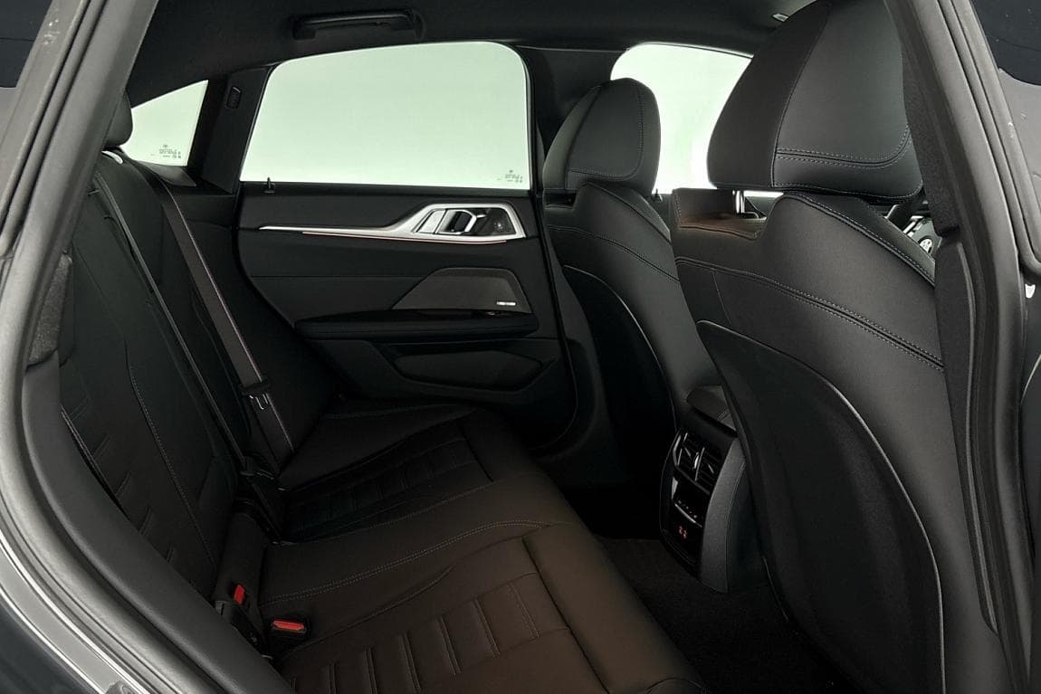 2025 BMW 4-Series - 12