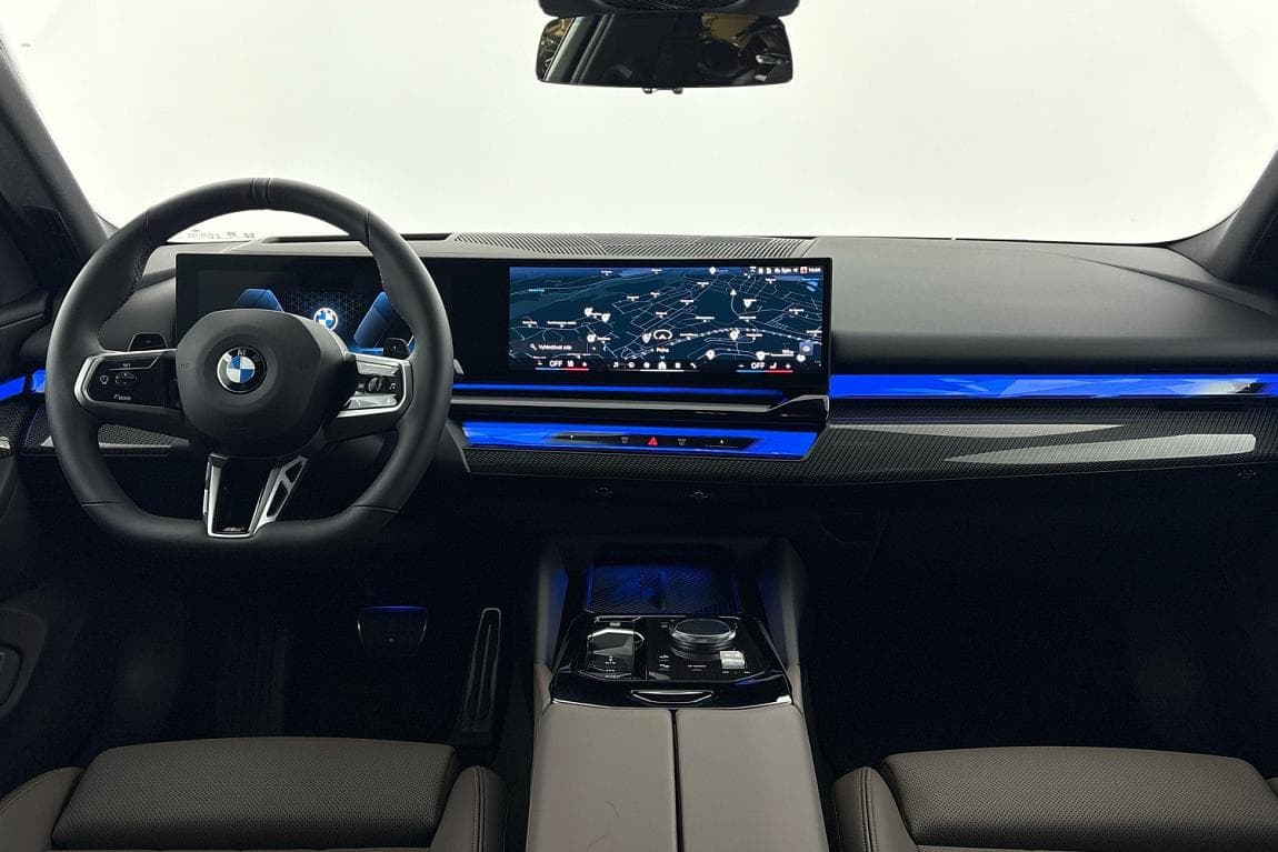 2025 BMW 5-SERIES - 7