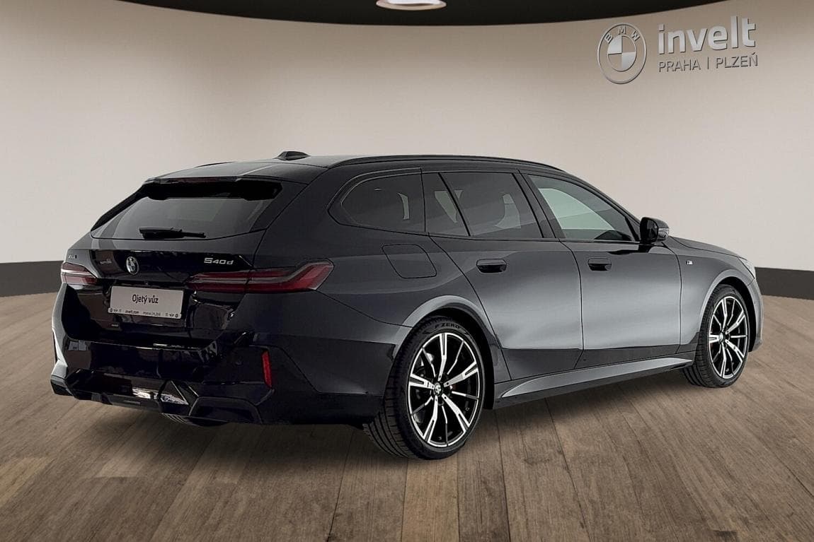 2024 BMW 5-Series - 3