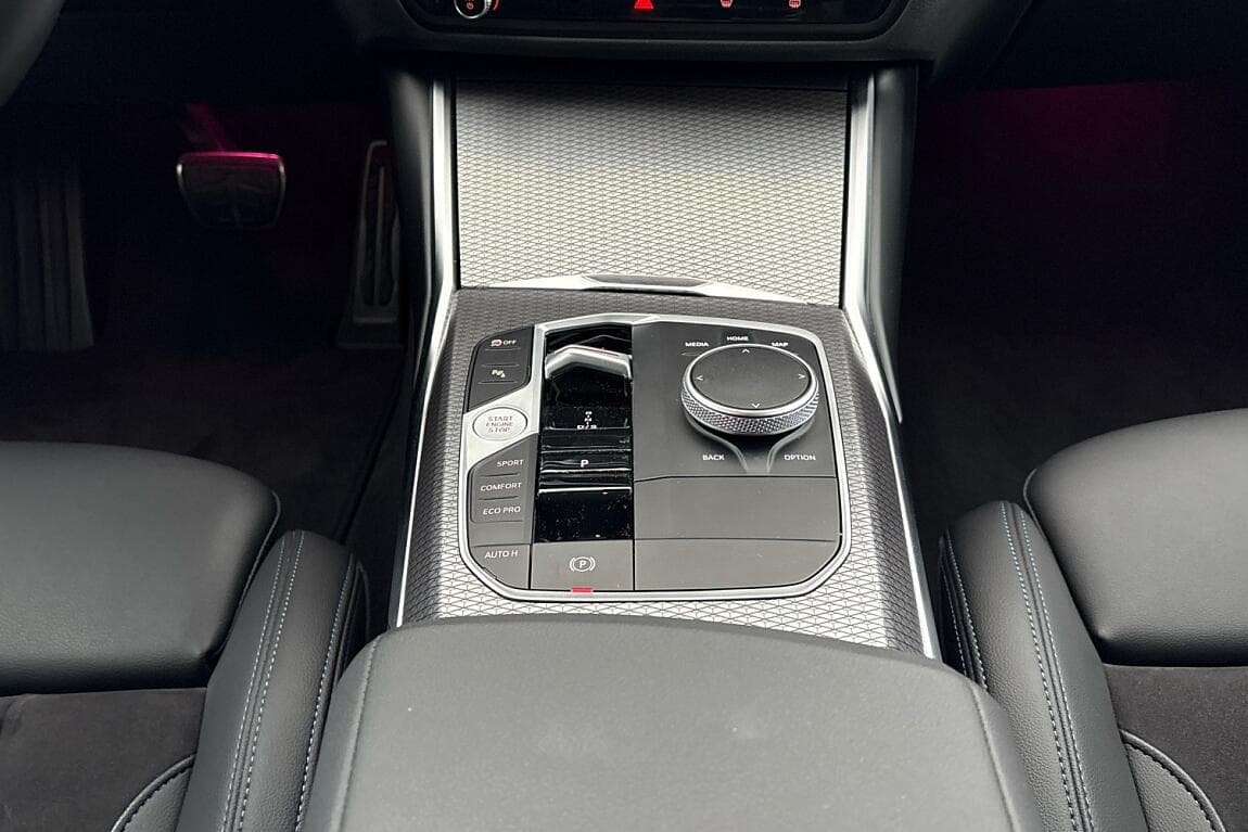 2024 BMW 3-Series - 10