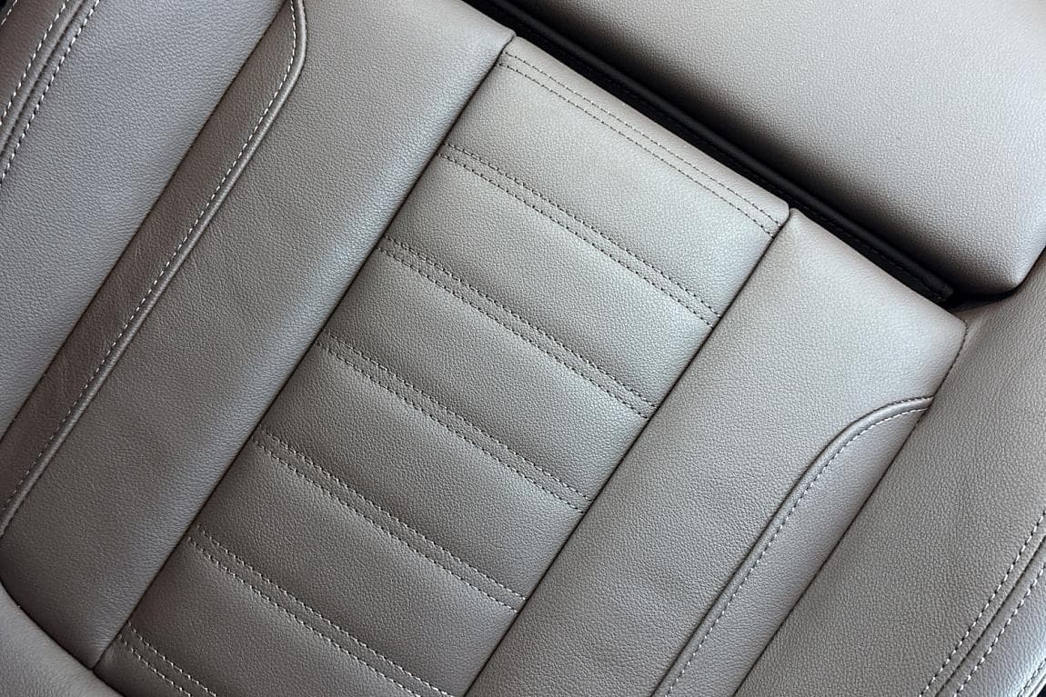 2025 BMW 3-Series - 12