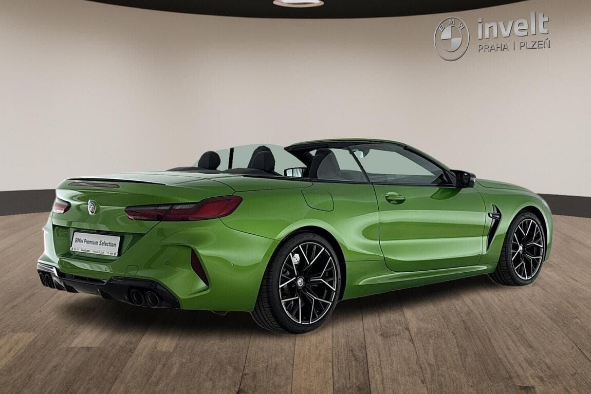 2022 BMW M8 - 5