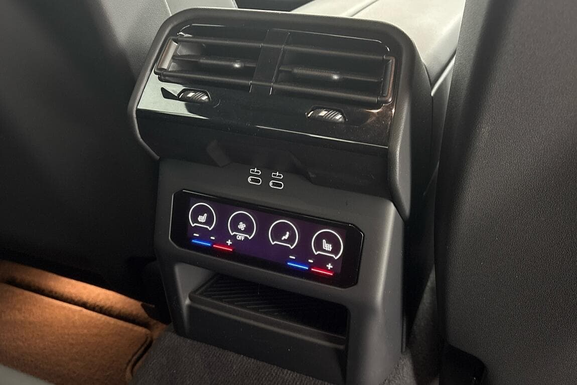 2024 BMW 5-Series - 14