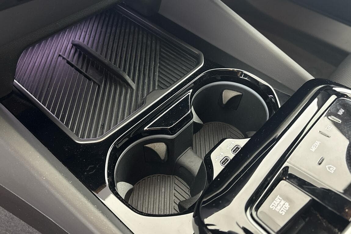 2024 BMW 5-Series - 18