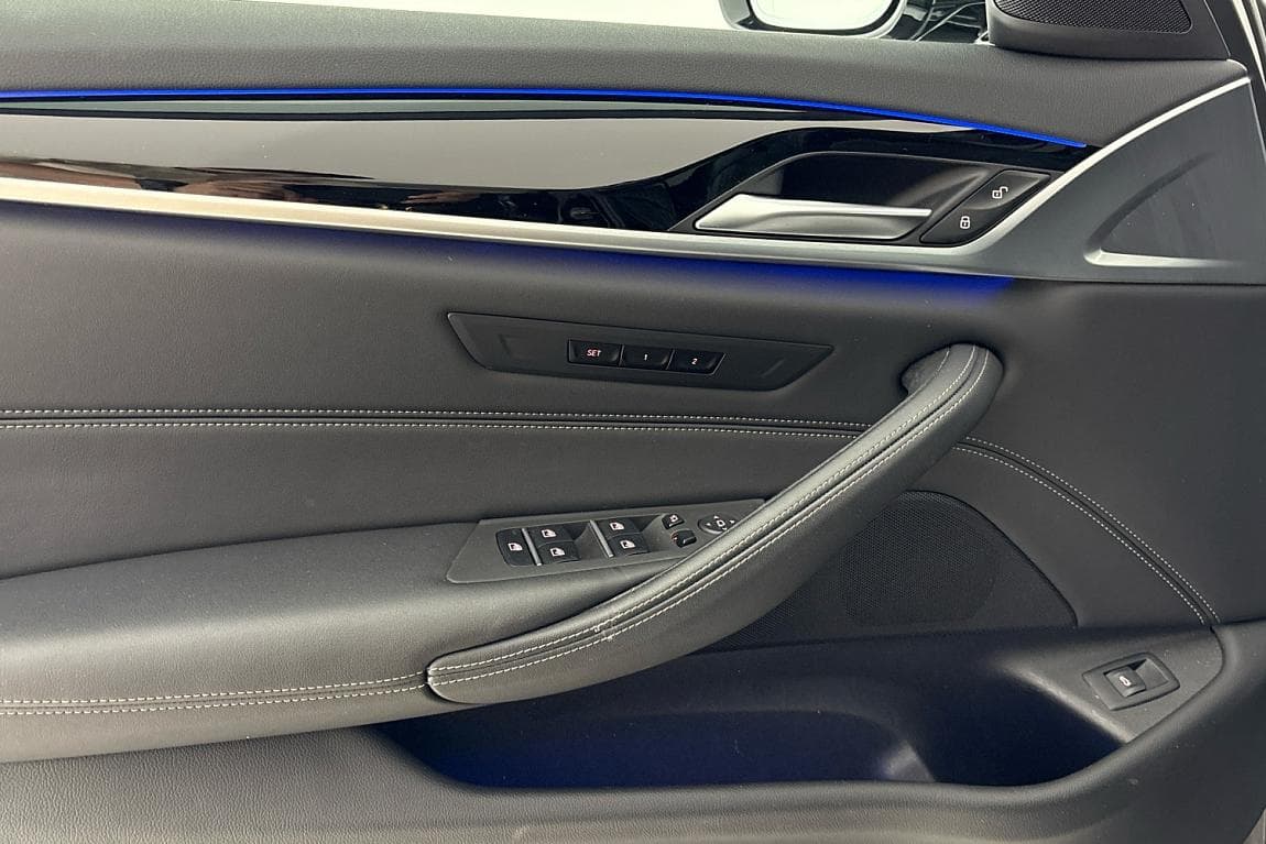 2023 BMW 5-Series - 81