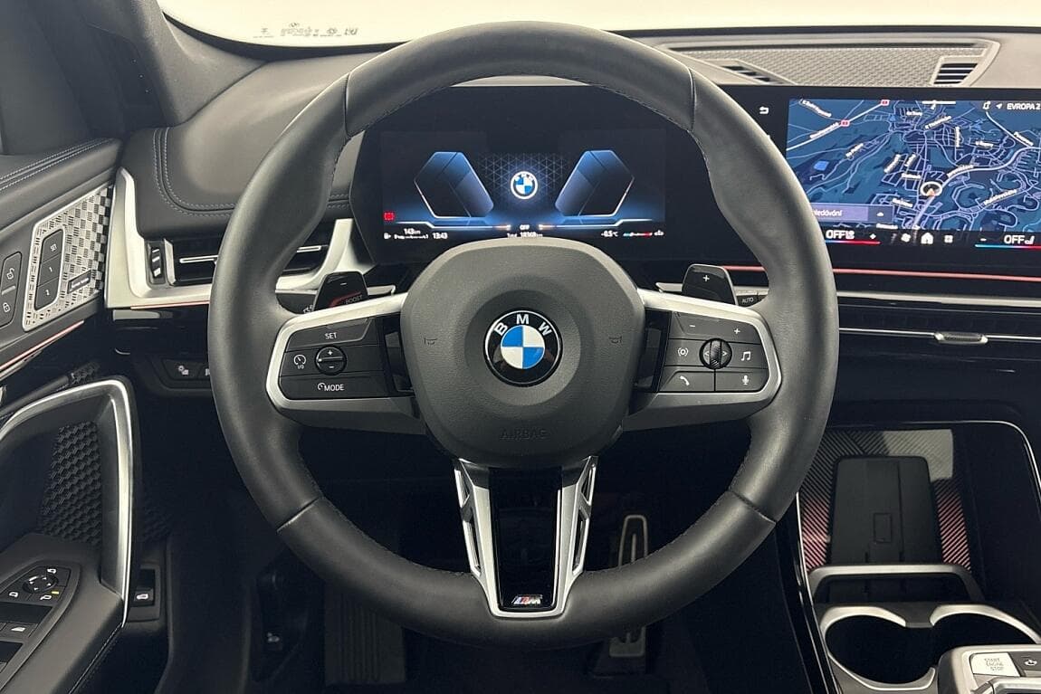 2025 BMW X1 - 8