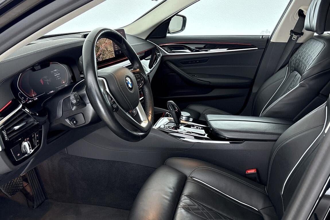 2021 BMW 5-SERIES - 6