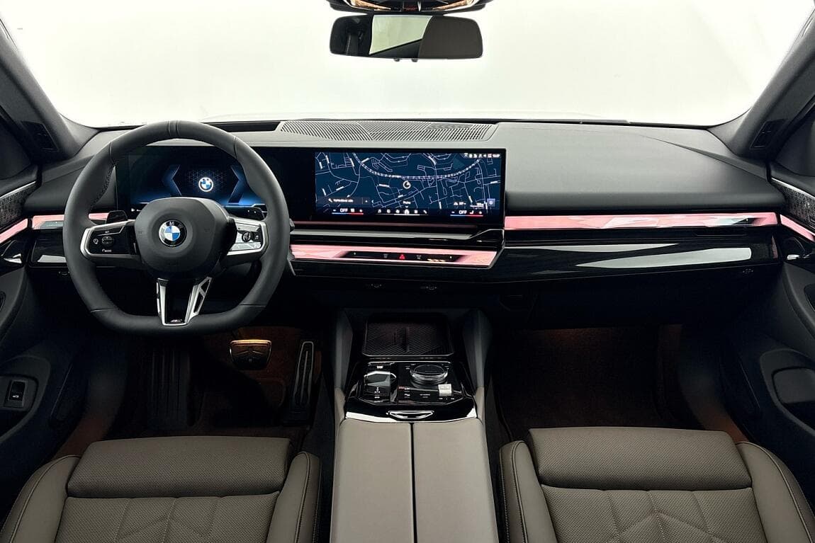2025 BMW 5-Series - 7