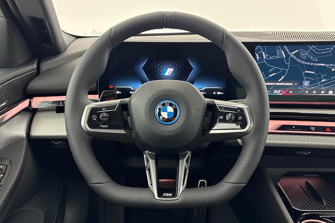 2025 BMW I5 - 8