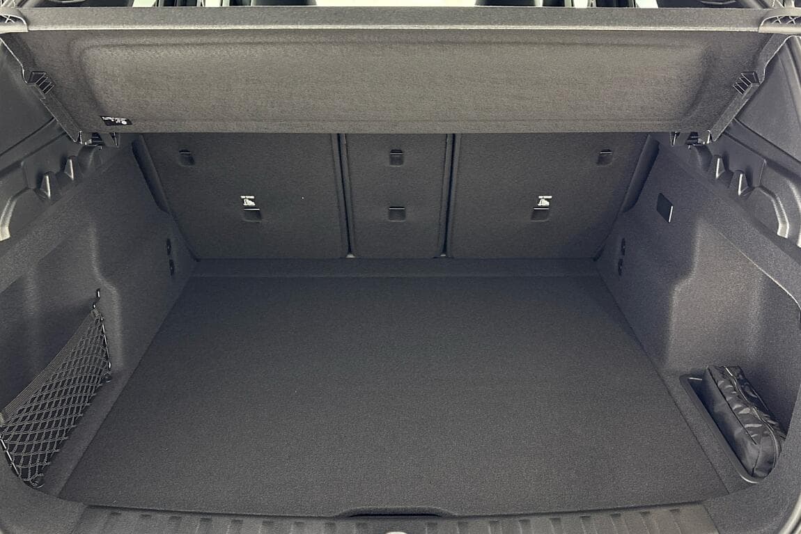 2025 BMW Ostatní - 13