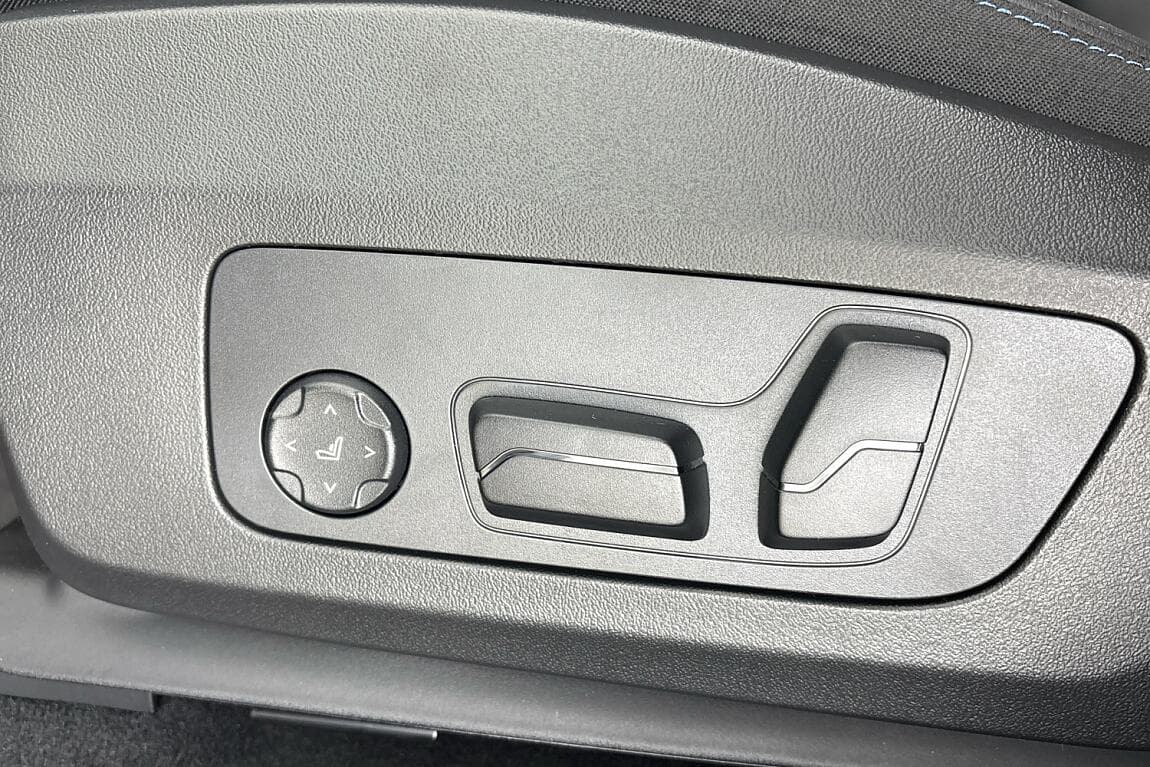 2025 BMW Ostatní - 18