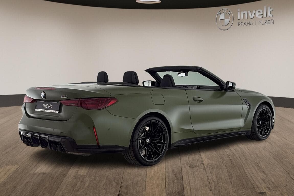 2025 BMW M4 - 5
