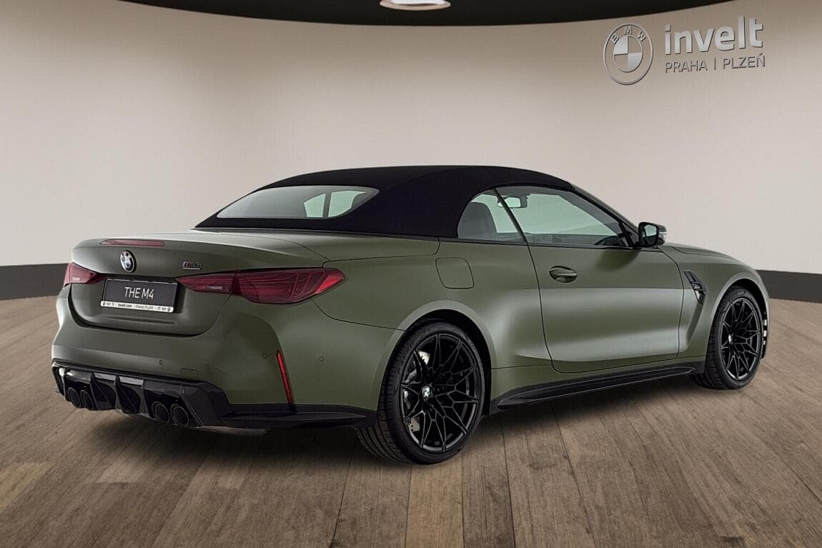 2025 BMW M4 - 6
