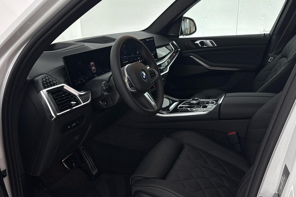 2025 BMW X5 - 6